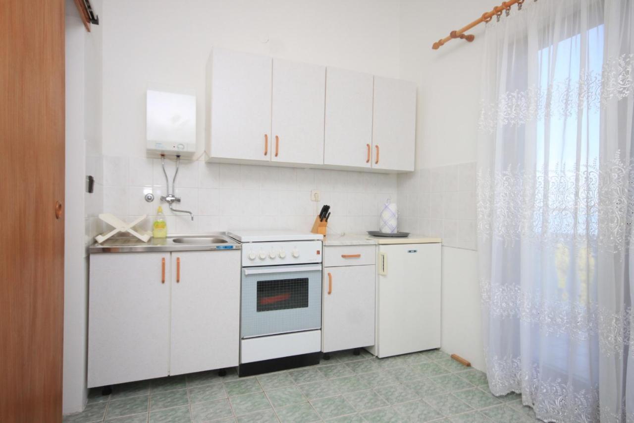 Apartments By The Sea Kali, Ugljan - 8202 Exterior foto